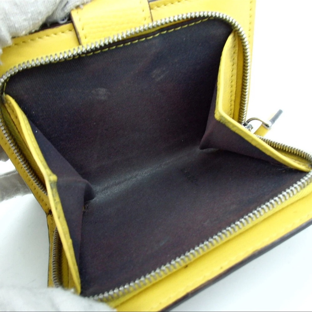 Vitello Cruise F is Fendi Bi-Color Embossed Compact Wallet - Picture 9 of 12